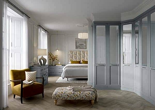 Acadia Fjord Shaker fitted wardrobe with mirrors
