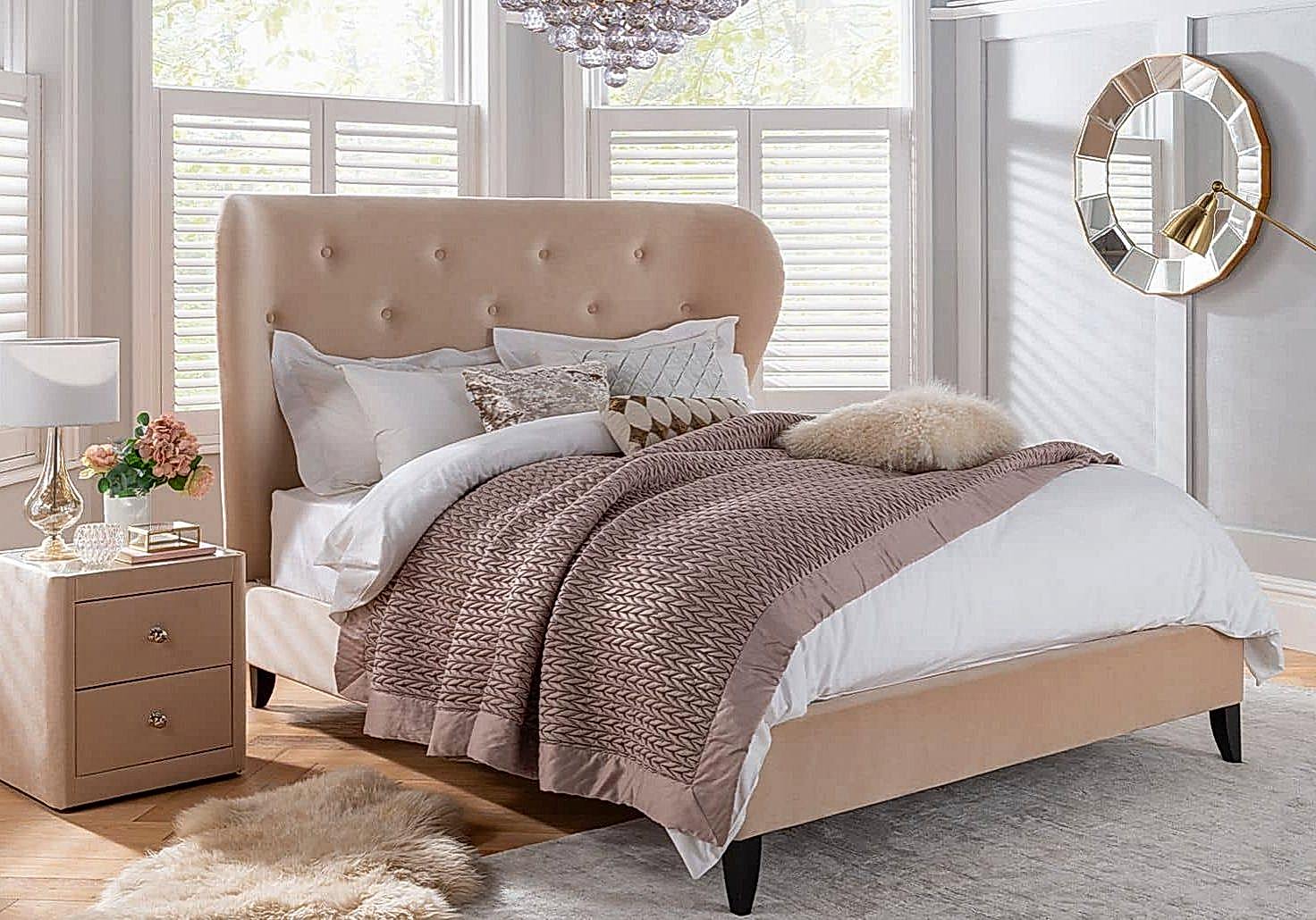 Dumbo Dumbo bed frame in champagne